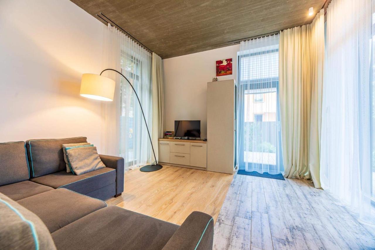 Su Terasa Jaukus Apartamentas, Tik Vienas 帕兰加 外观 照片