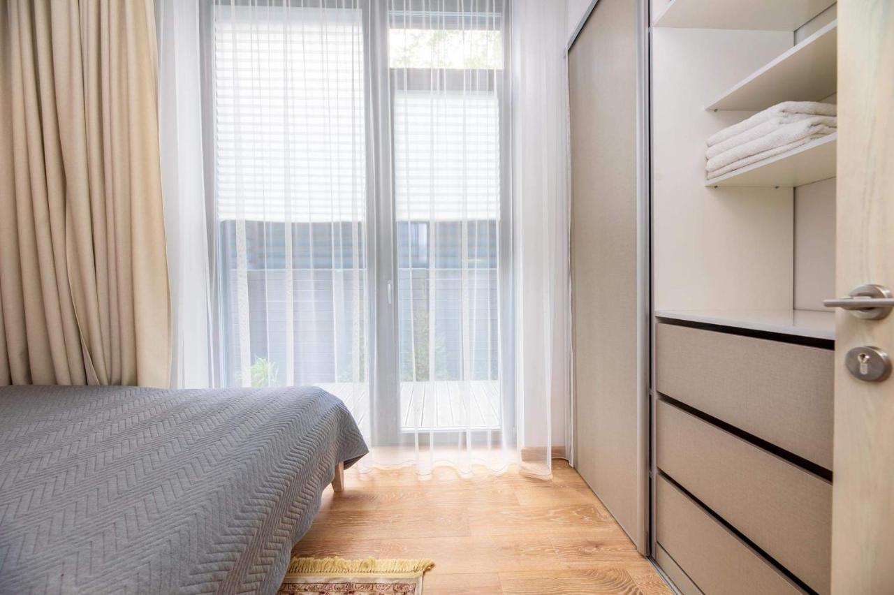 Su Terasa Jaukus Apartamentas, Tik Vienas 帕兰加 外观 照片