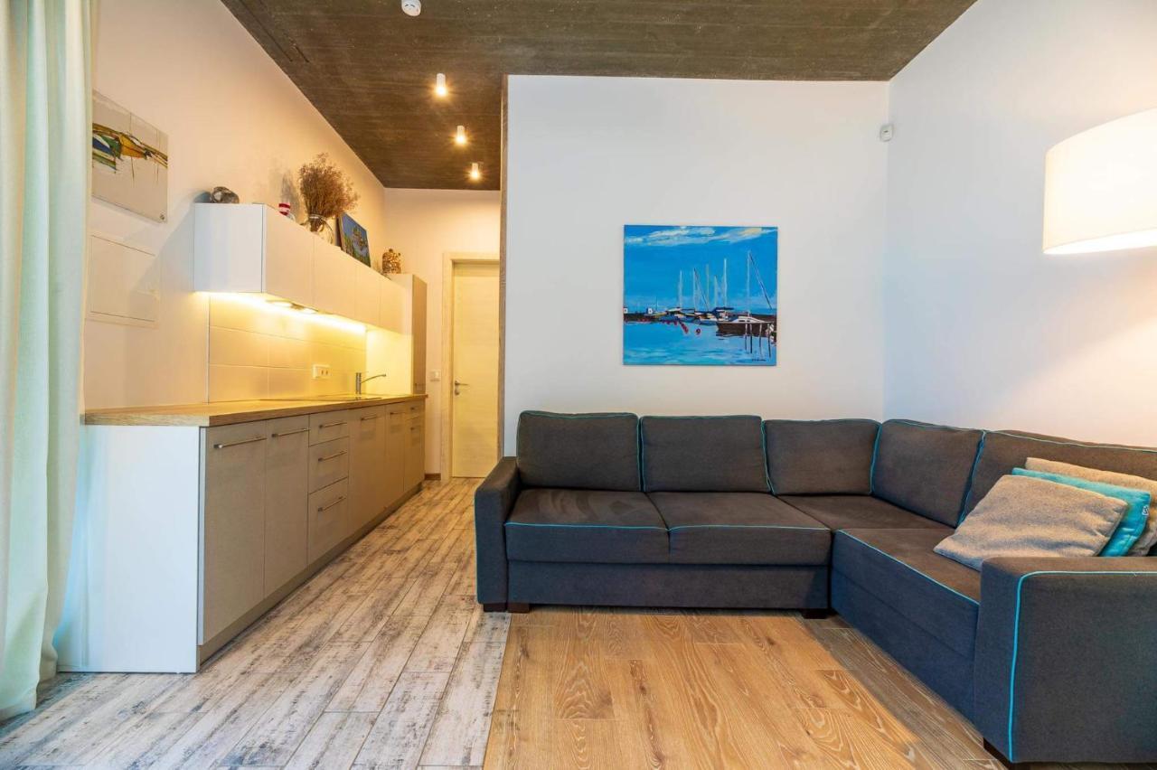 Su Terasa Jaukus Apartamentas, Tik Vienas 帕兰加 外观 照片
